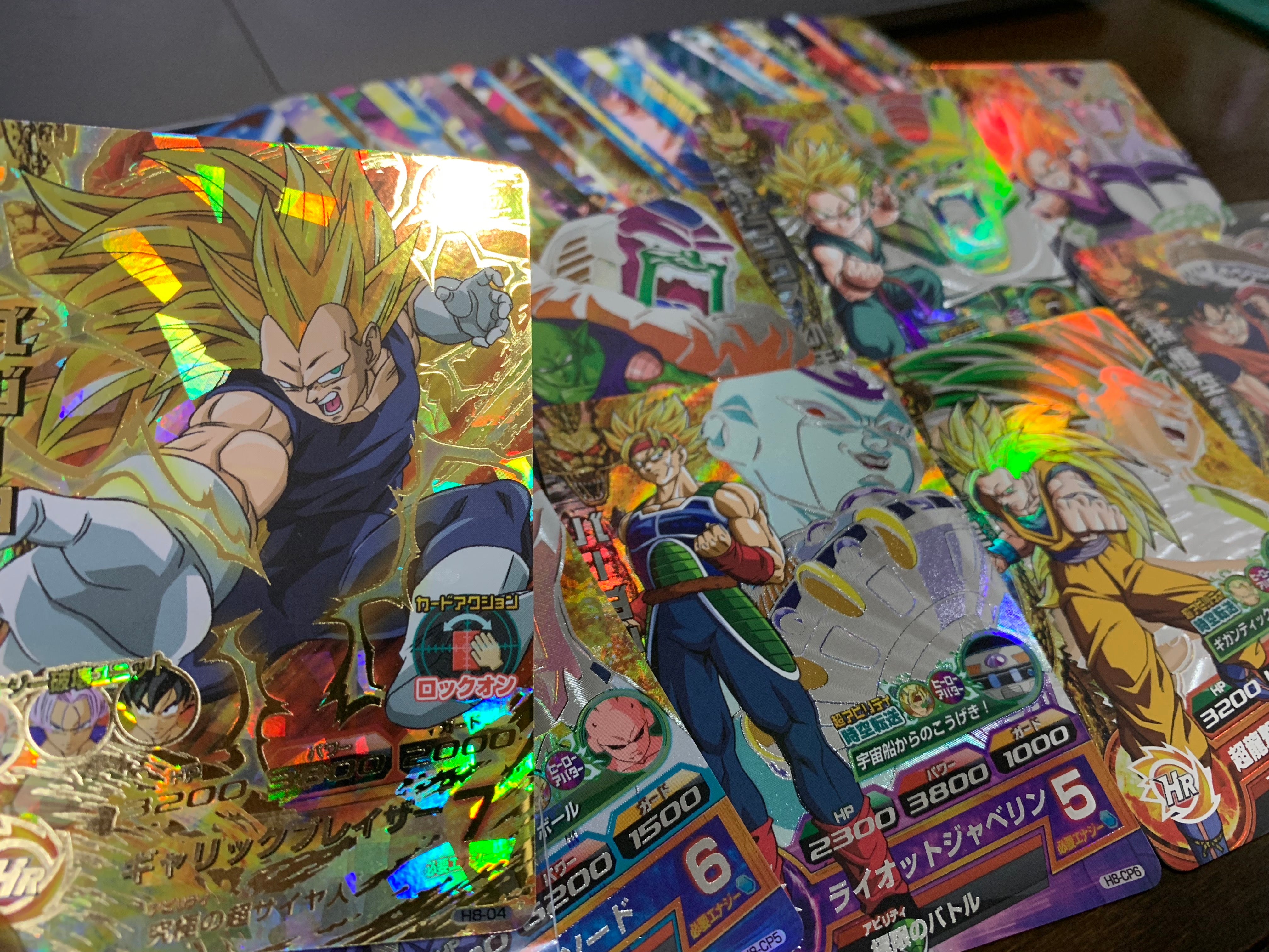 DRAGON BALL HEROES H8 cards are available